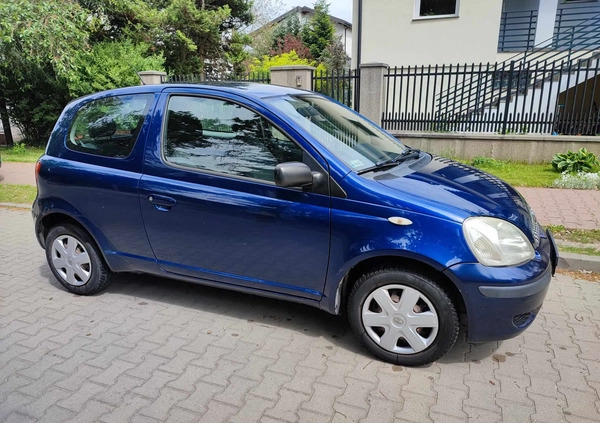 Toyota Yaris cena 4700 przebieg: 233000, rok produkcji 2003 z Muszyna małe 106